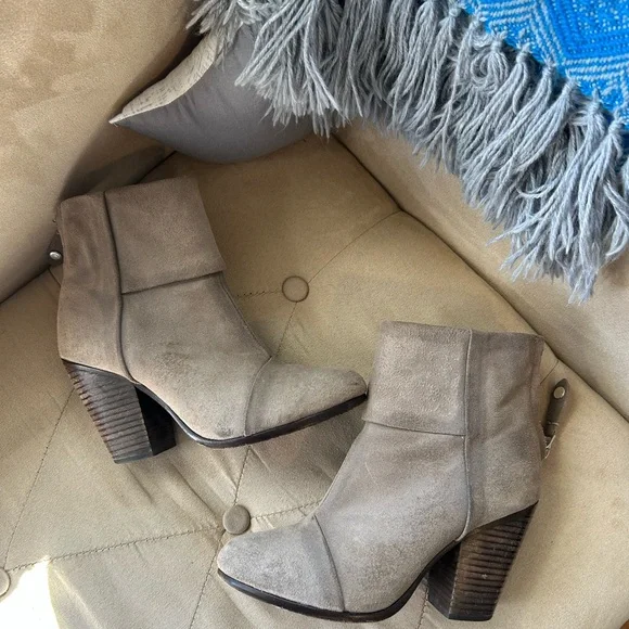 Rag & Bone Women’s 6.5 Taupe Gray Leather Zip Boots  Bootie - Picture 5 of 9